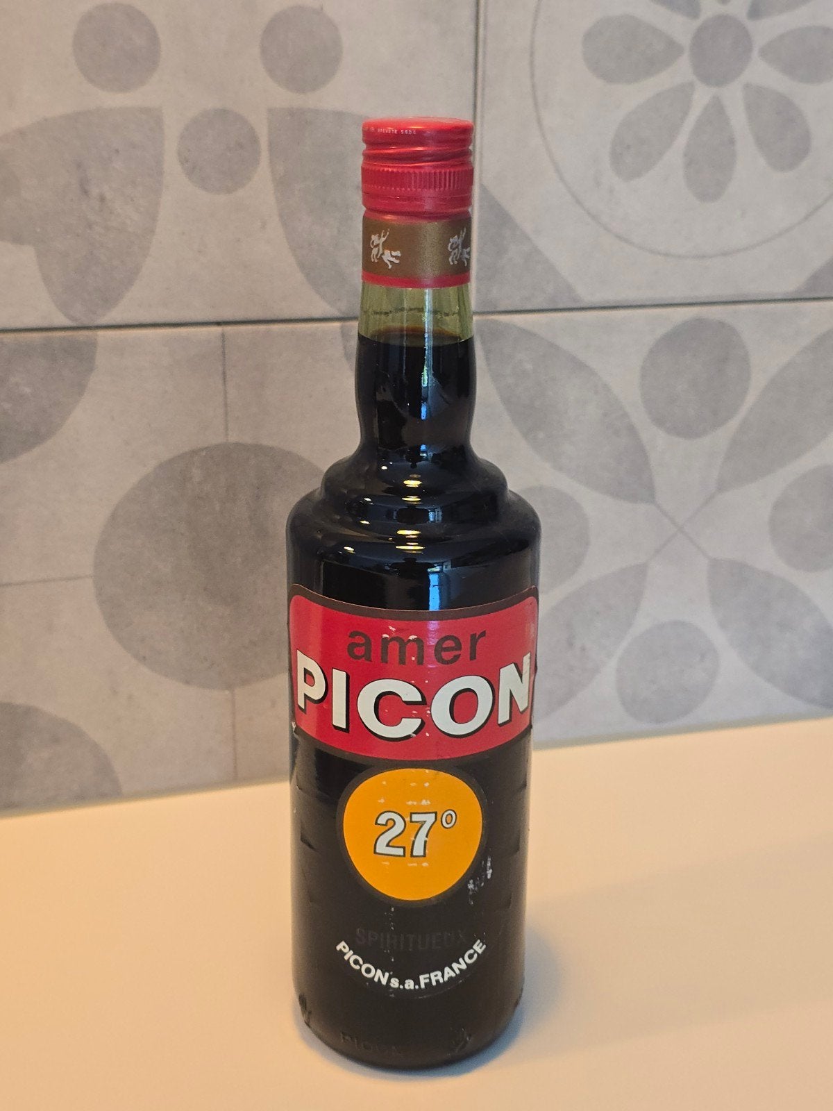 Verzamelobject - vintage Amer Picon fles France ongeopend, Verzamelen, Ophalen of Verzenden, Nieuw, Frankrijk, Overige typen