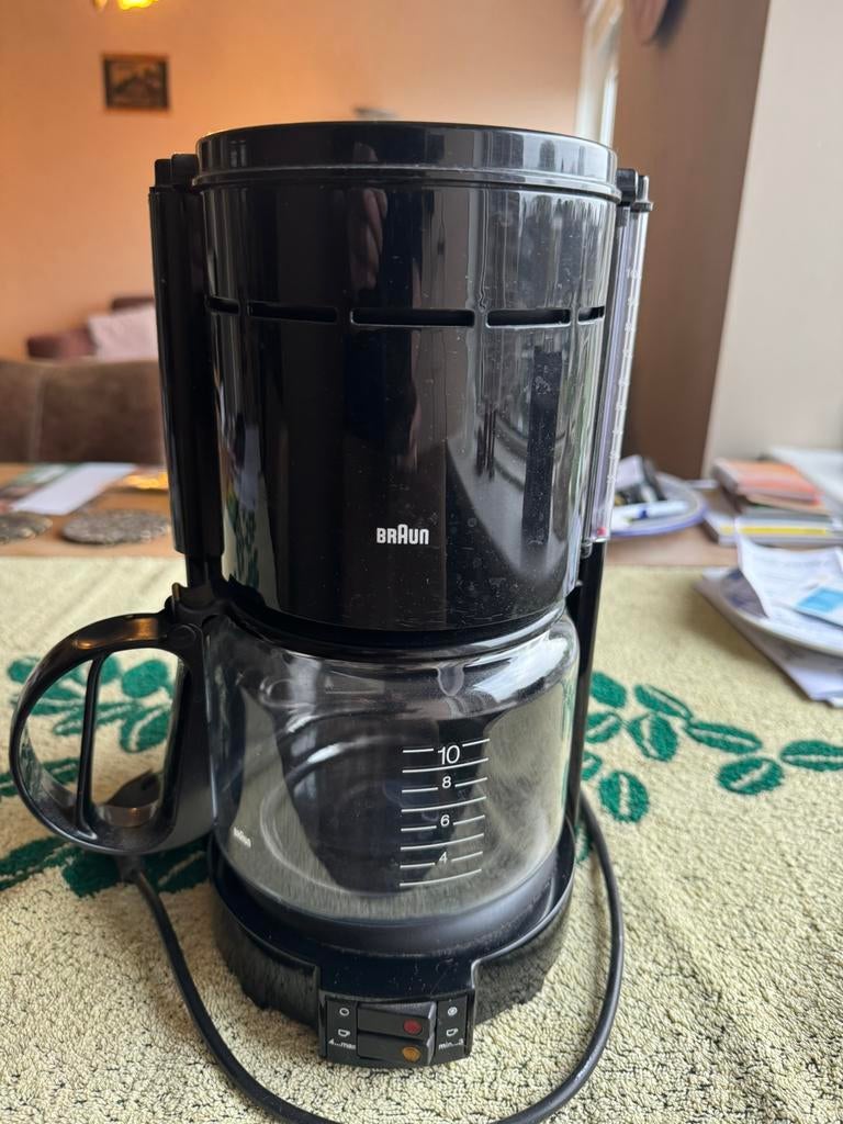 Braun koffiezetapparaat, 10 kopjes of meer, Ophalen of Verzenden, Zo goed als nieuw, Koffiemachine