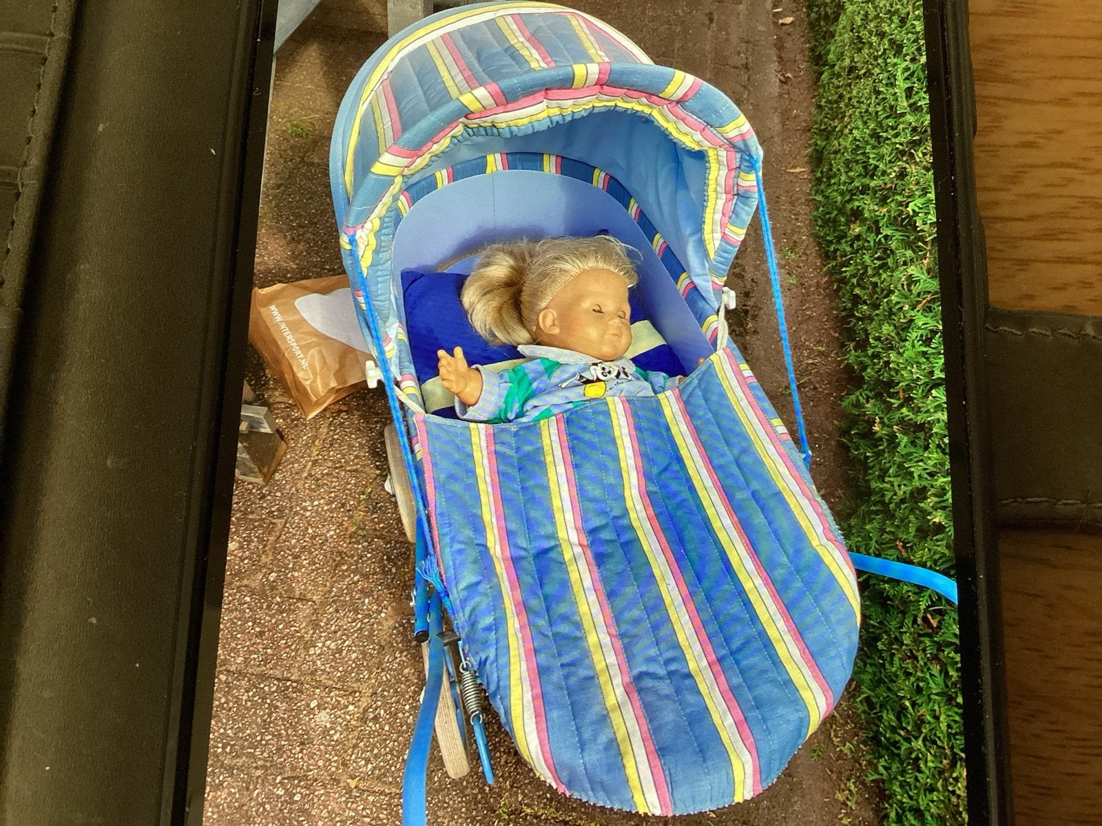 poppenwagen met pop - Blauw gestreept, Kinderen en Baby's, Ophalen, Gebruikt, Babypop