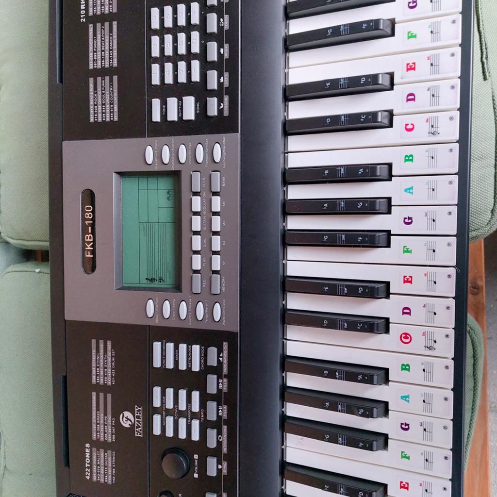 Fazley FKB-180 Keyboard met 61 toetsen, Muziek en Instrumenten, Keyboards, 61 toetsen, Zo goed als nieuw, Aanslaggevoelig, Ophalen
