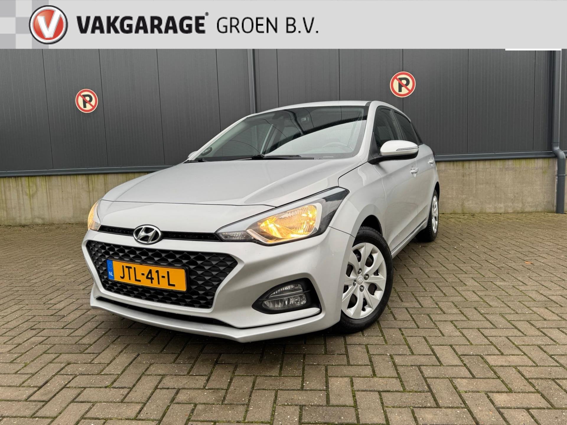 Hyundai I20 1.0 T-GDI Comfort / camera / cruise / airco / st, Gebruikt, 100 pk, Bedrijf, 3 cilinders