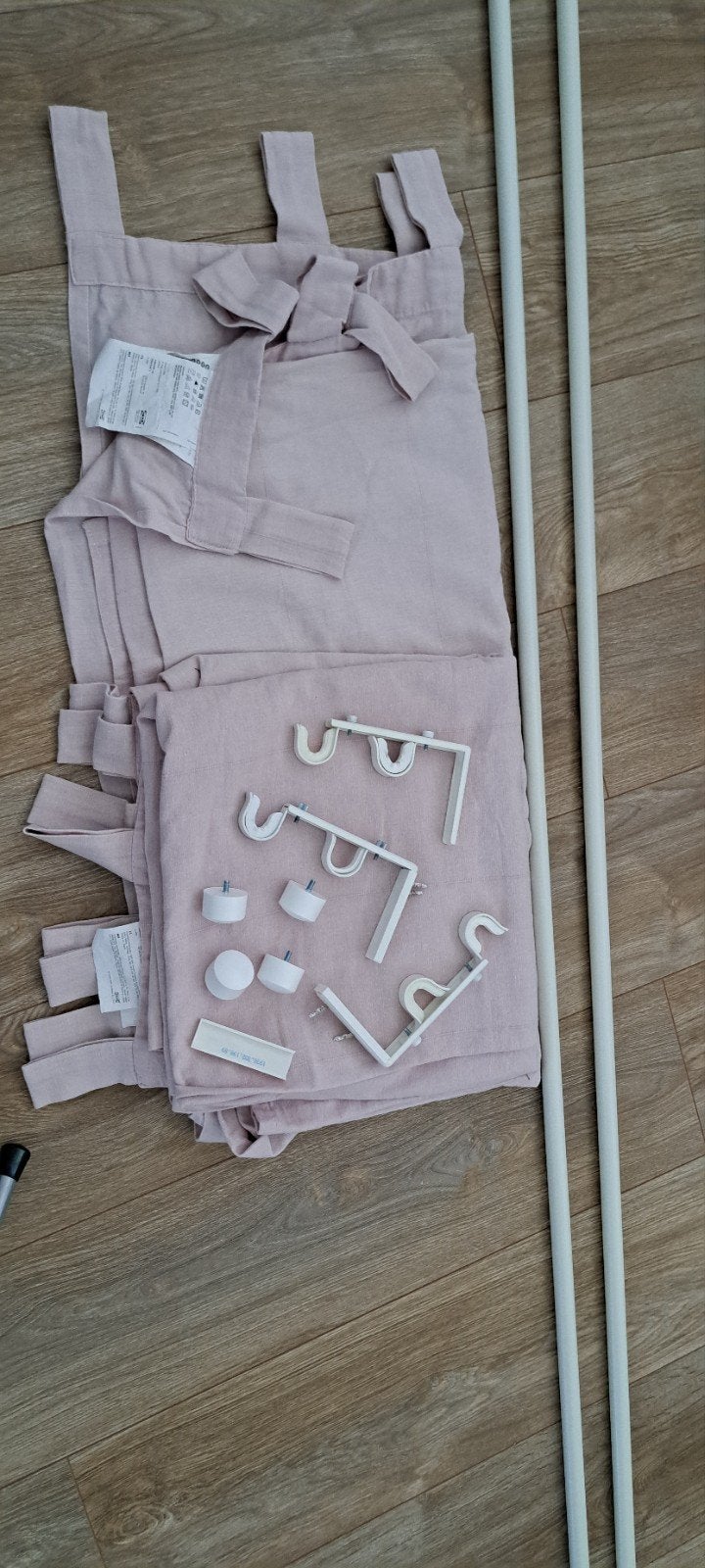 IKEA Gordijn WILM Roze - Zo goed als nieuw, Huis en Inrichting, Stoffering | Gordijnen en Lamellen, Ophalen of Verzenden, Zo goed als nieuw