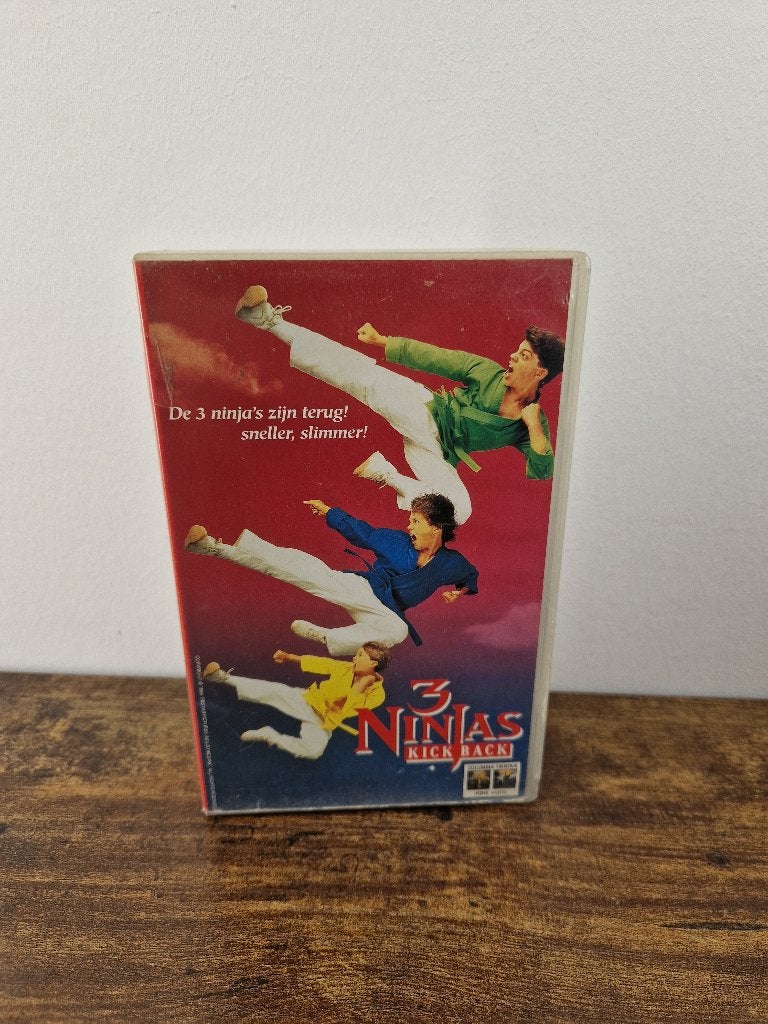 3 ninjas kick back VHS, Alle leeftijden, Ophalen of Verzenden, Actie en Avontuur, VHS