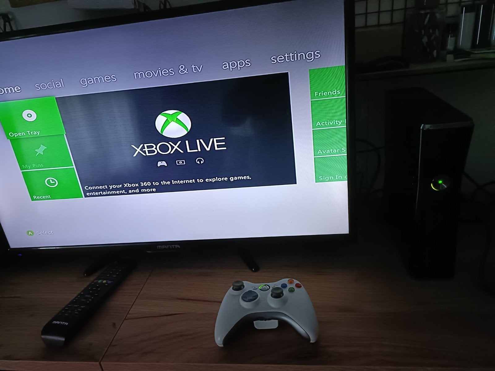 Xbox 360 Slim 250GB Homefront Bundle + 5 Top Games, Ophalen, Online, Gebruikt, Vanaf 18 jaar