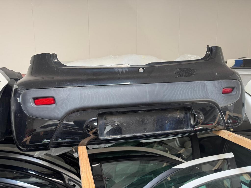Achter bumper 107 en c1 bj 2005-2014 zwart en zilver grijs, Ophalen, Achter, Bumper