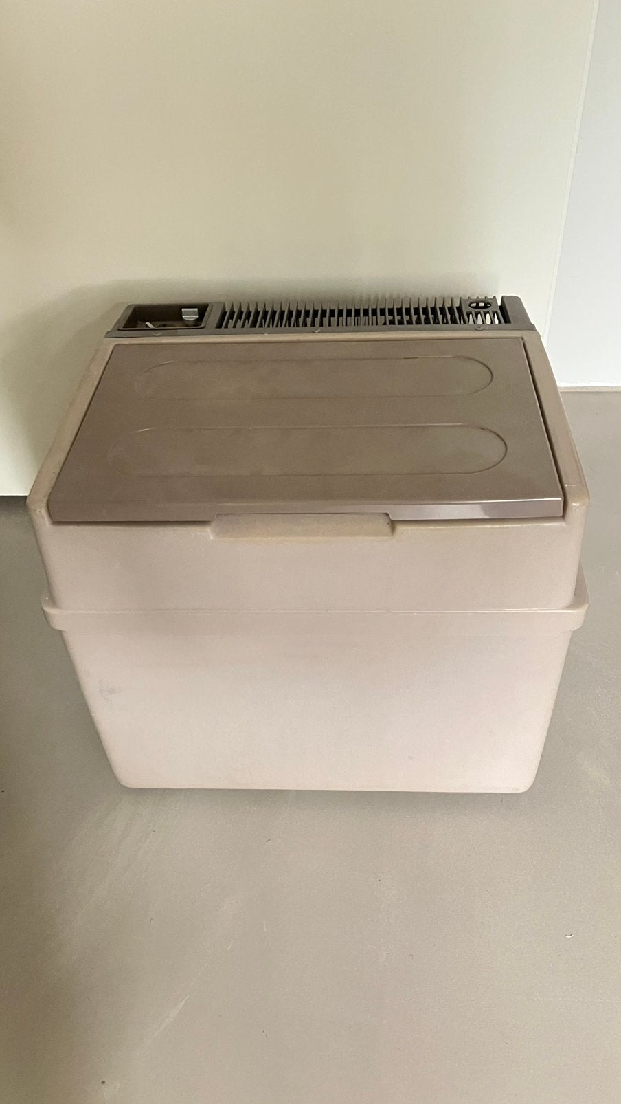 Electrolux Camping Koelbox 12V / 220V / Gas Werkt Uitstekend, Ophalen, Zo goed als nieuw, Elektrisch