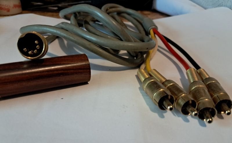 audio kabel  ( Vintage), Ophalen of Verzenden, Zo goed als nieuw, Minder dan 2 meter, Overige kabels