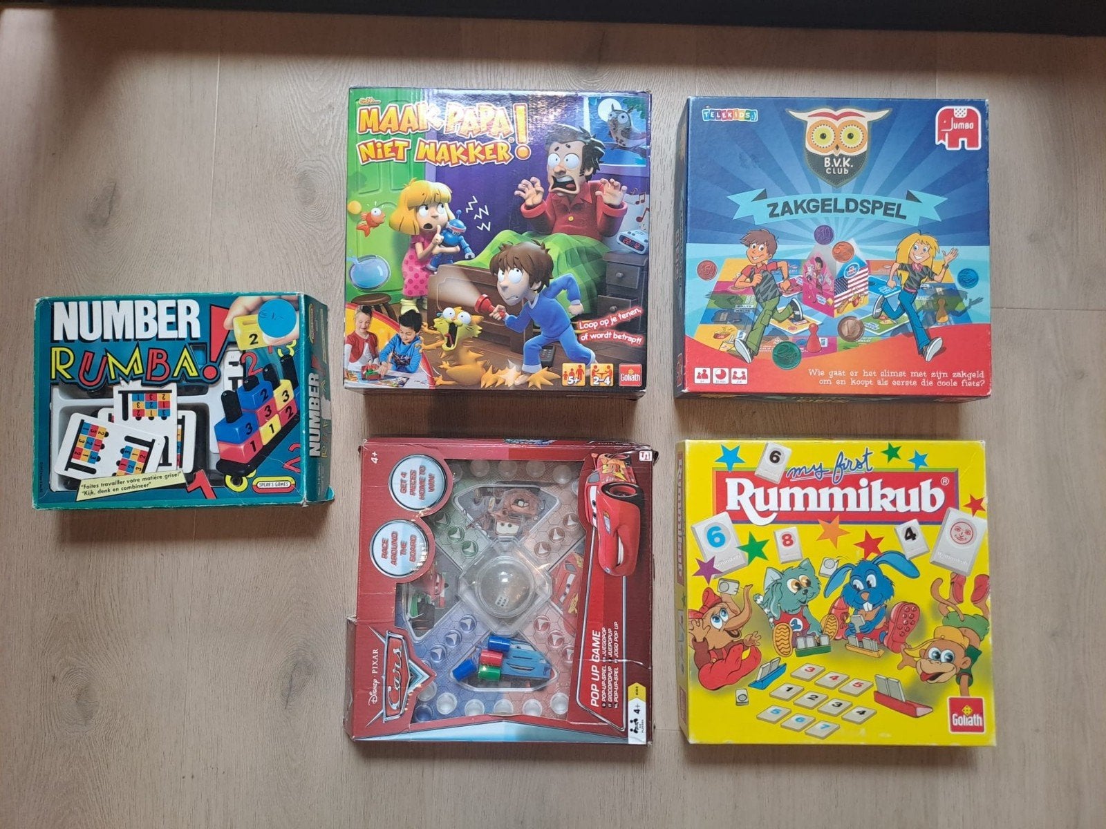 Diverse bordspellen: Rummikub, Cars, Zakgeldspel, enz, Vijf spelers of meer, Ophalen of Verzenden, Gebruikt