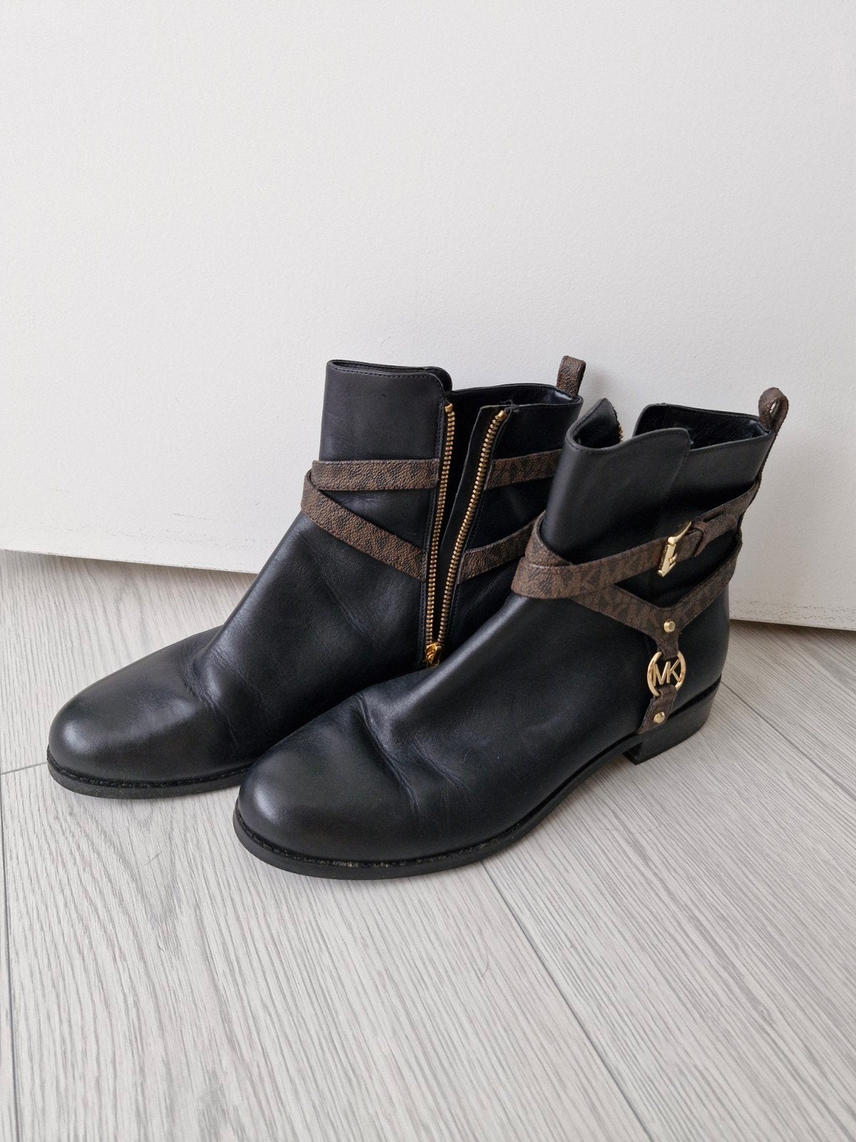 Michael Kors enkellaarzen maat 41, Ophalen, Michael Kors, Zwart, Lage of Enkellaarzen