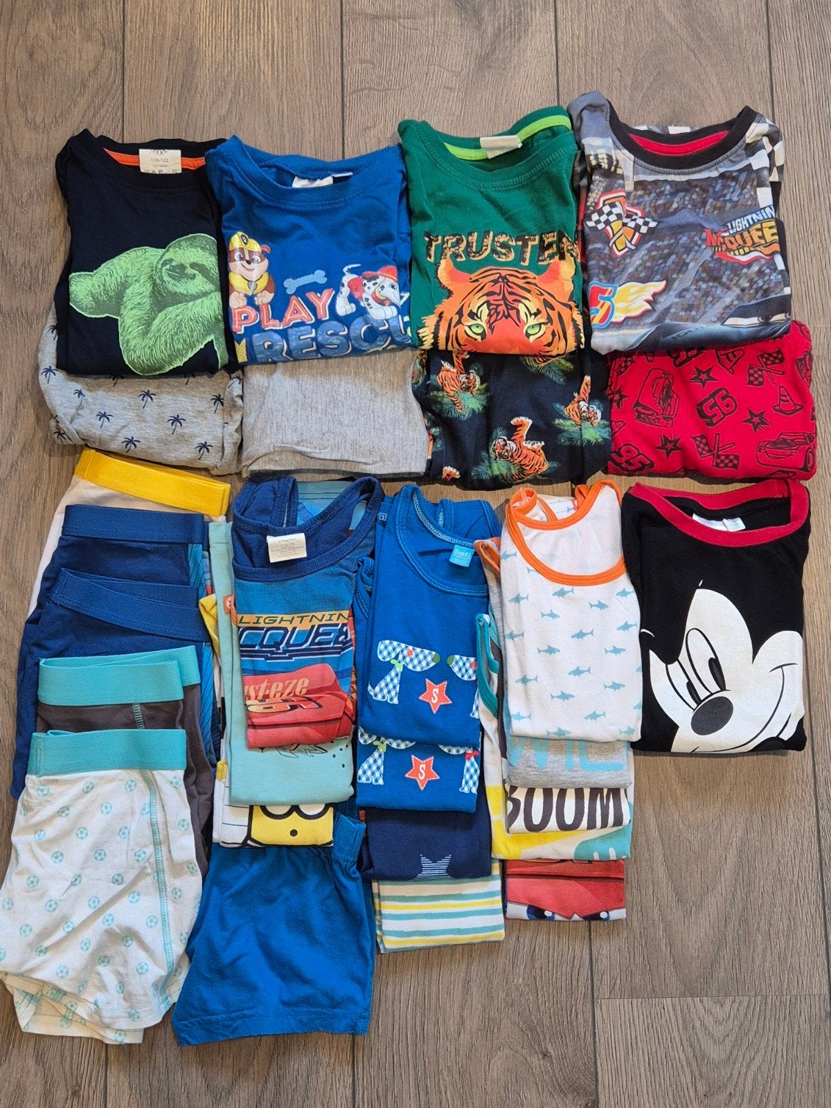 Pakket pyjama's, hemdjes, boxershorts maat 116 en 116/122, Ophalen of Verzenden, Gebruikt, Jongen, Nacht- of Onderkleding