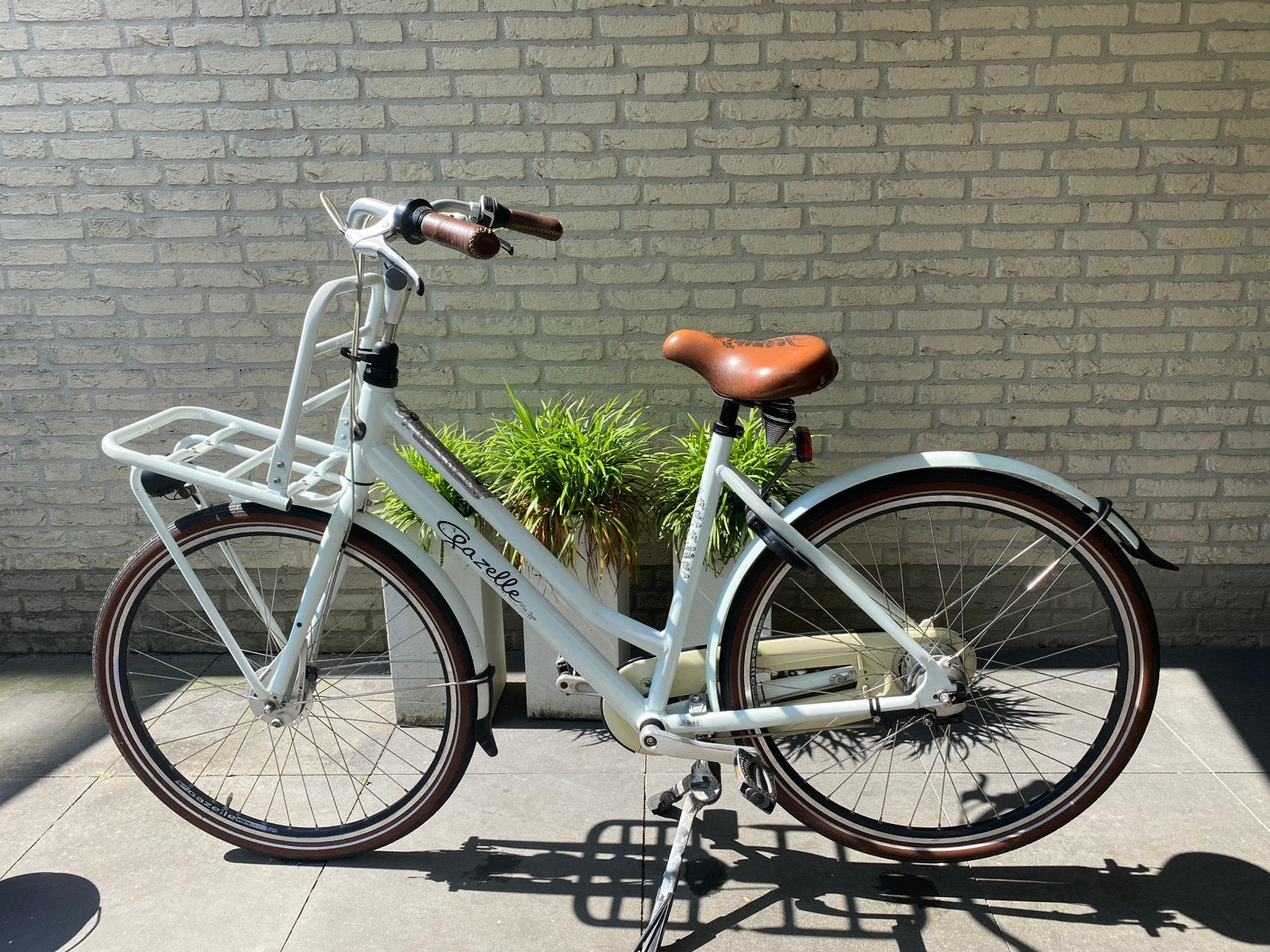 Damesfiets een witte gazelle miss grace staat in utrecht, Ophalen, Zo goed als nieuw, Gazelle