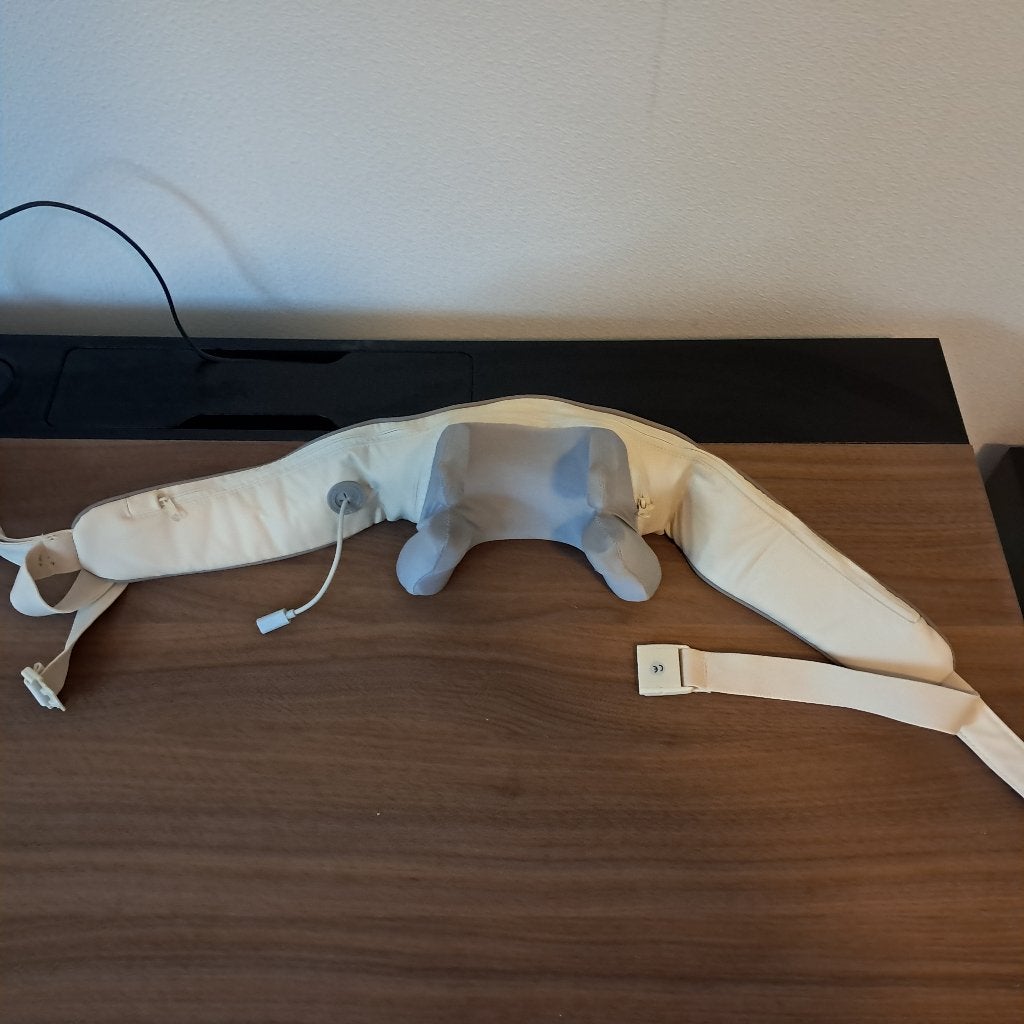 Massagehoofd en nek, Ophalen, Zo goed als nieuw, Apparaat