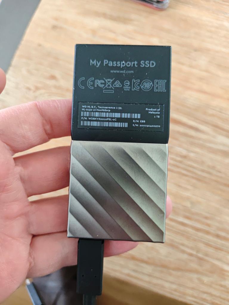 WD my passport v2 SSD 1TB, Computers en Software, Harde schijven, Ophalen of Verzenden, Zo goed als nieuw, Laptop, USB