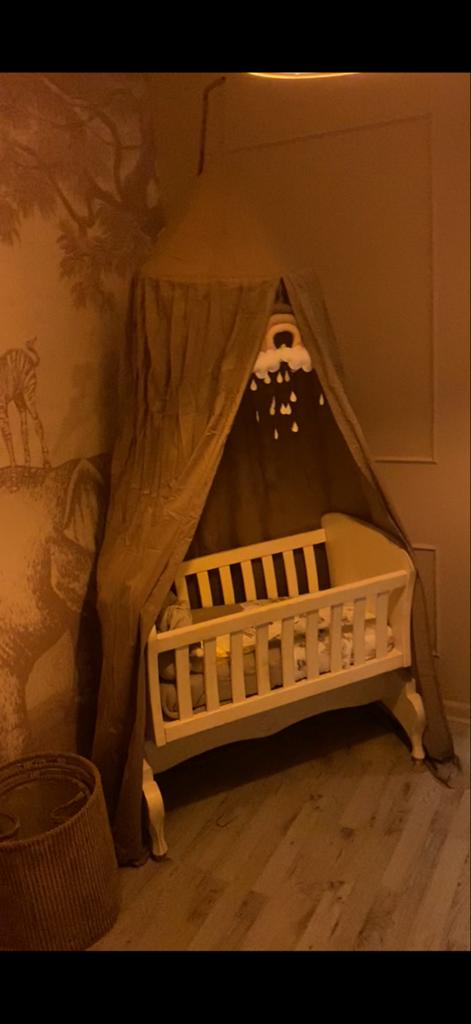 Planet Little Kids Wieg White Wash - Wiegt Echt!, Ophalen, Gebruikt, Minder dan 140 cm, Minder dan 70 cm