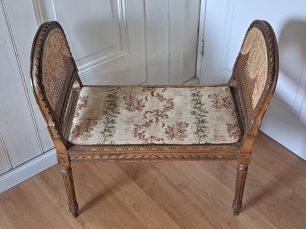 Antiek Frans Bankje, Antiek en Kunst, Antiek | Meubels | Stoelen en Banken, Ophalen