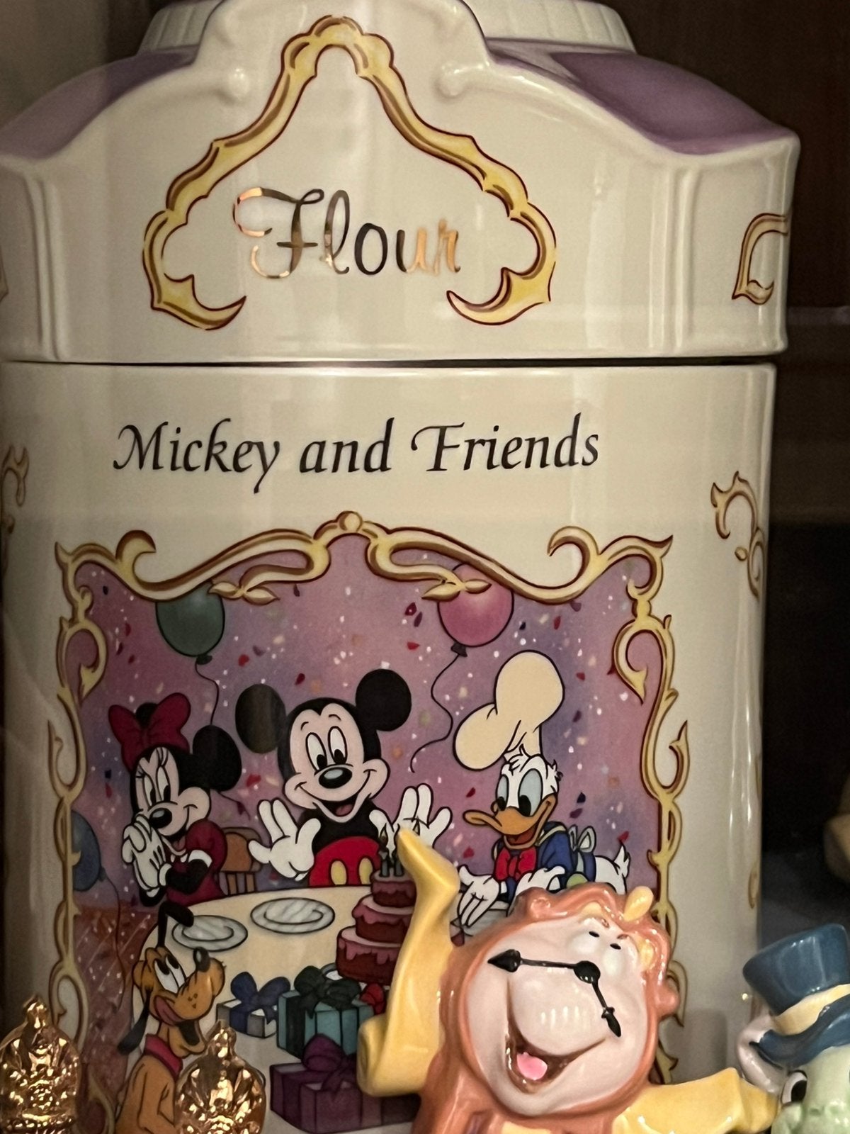 Grote Disney lenox voorraadpot, Verzamelen, Ophalen of Verzenden, Overige figuren, Zo goed als nieuw, Beeldje of Figuurtje