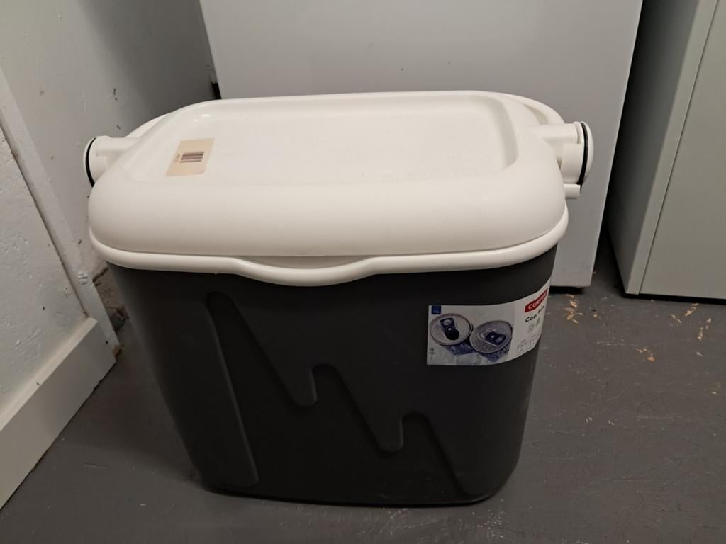 Curver Cool Box 33L - Handige Koelbox voor Uitjes, Ophalen of Verzenden