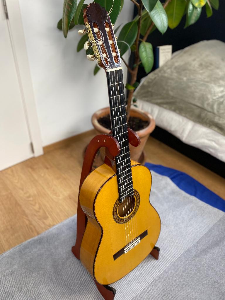 FRANCISCO NAVARRO GRAND CONCERT FLAMENCO GUITAR 2019, Muziek en Instrumenten, Ophalen of Verzenden, Zo goed als nieuw, Klassieke of Spaanse gitaar
