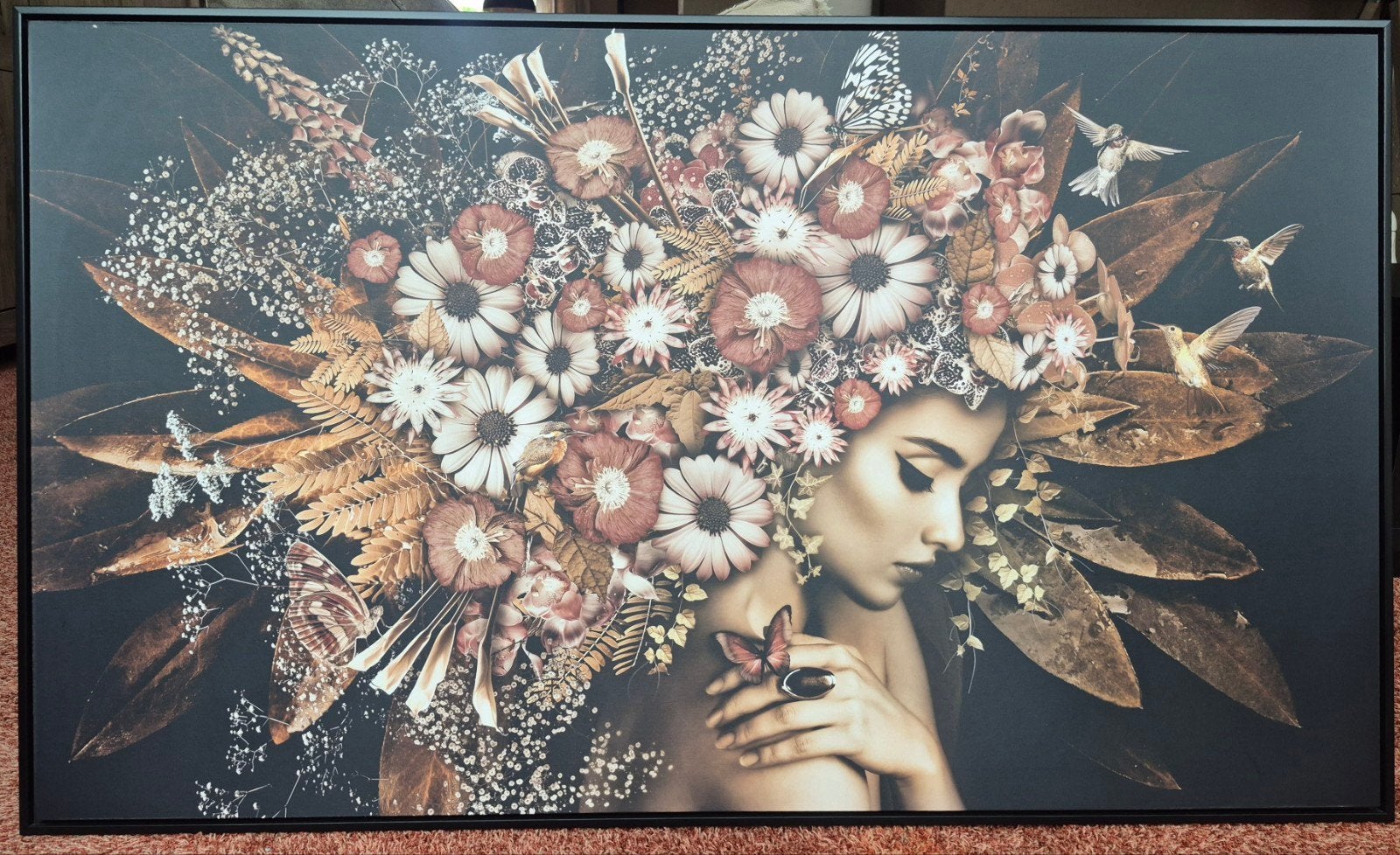Prachtig groot schilderij – vrouw & bloemen – zwart/goud, Ophalen, Print, Overige materialen, Bloemen