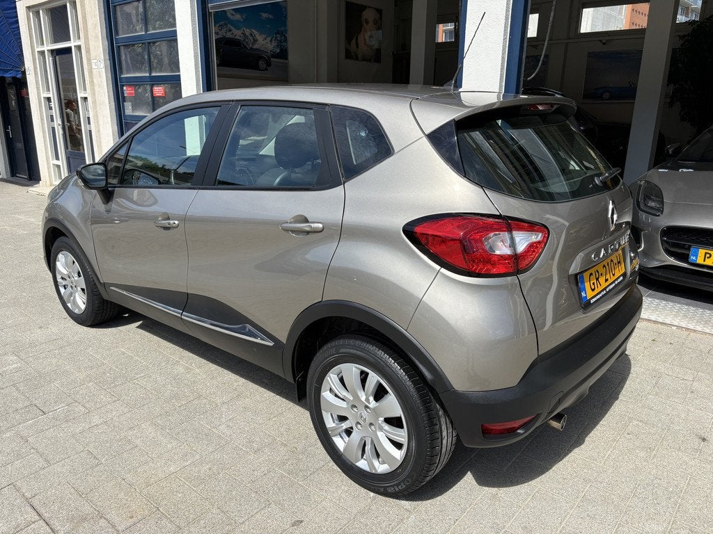 Renault Captur 0.9 TCe Expression 1 EIGENAAR/NAVI/NAP/NW APK, Auto's, Voorwielaandrijving, 898 cc, Stof, Gebruikt
