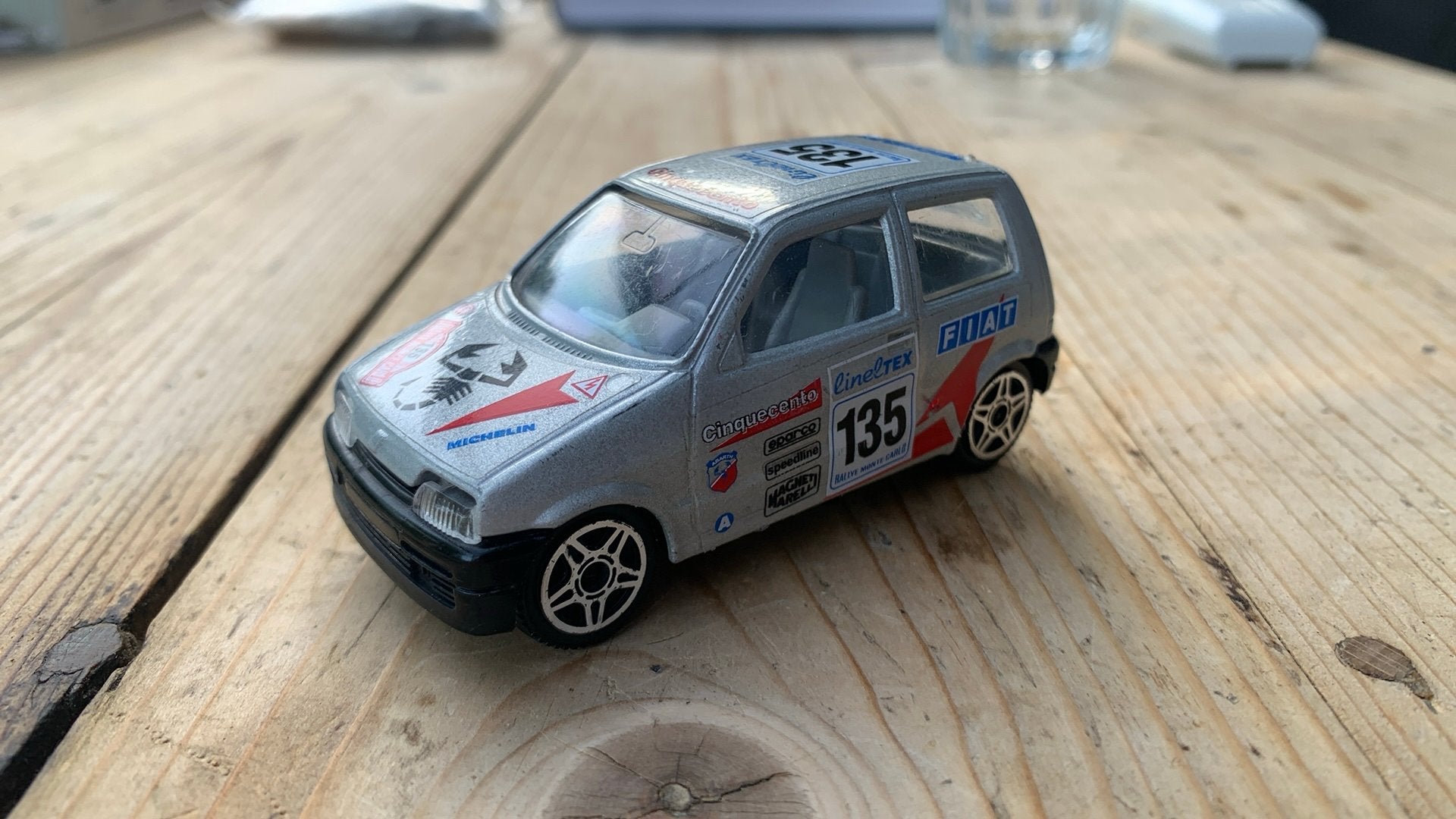 Bburago 1/43 Fiat cinquecento, Hobby en Vrije tijd, Modelauto's | 1:43, Ophalen of Verzenden, Gebruikt, Auto, Overige merken