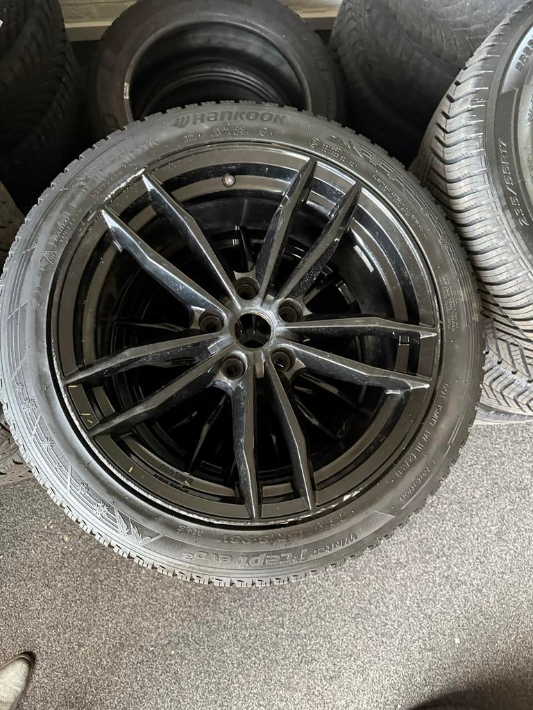 Lichtmetalen velgen Tesla Model 3 Hankook winterbanden, Auto-onderdelen, Banden en Velgen, Ophalen, 18 inch, Gebruikt, Banden en Velgen