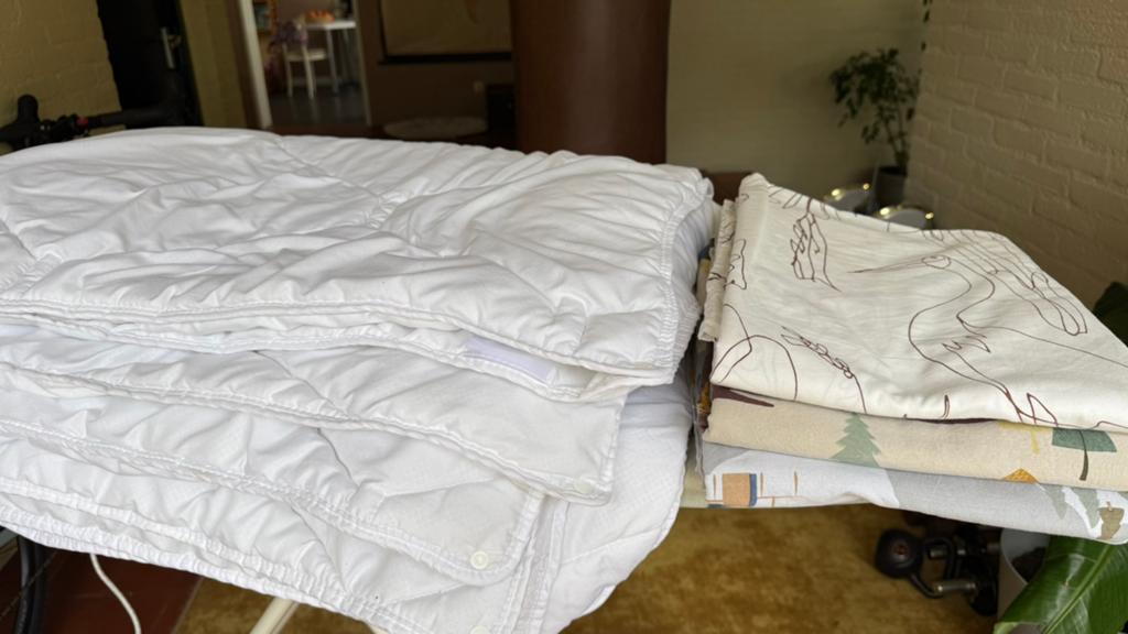 4-seizoenen dekbed, incl overtrekken, Huis en Inrichting, Slaapkamer | Beddengoed, Eenpersoons, Wit, Dekbedovertrek, Ophalen of Verzenden