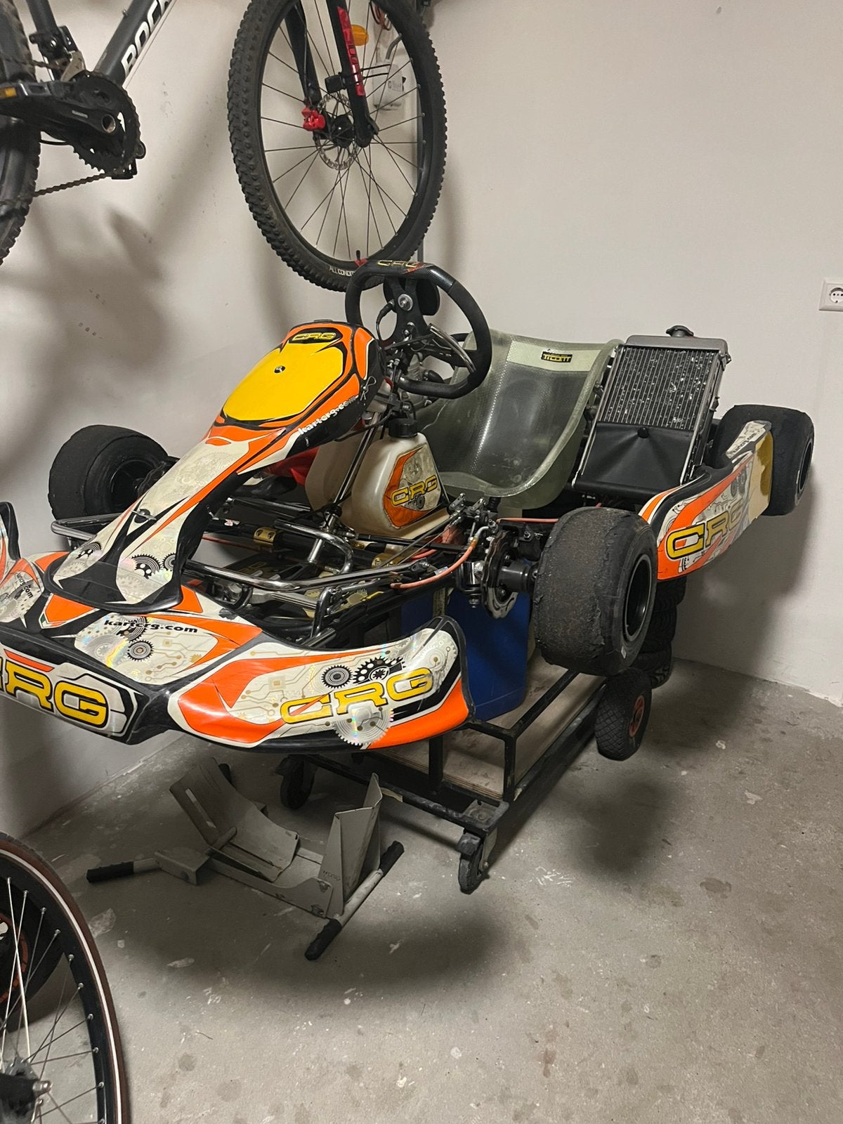 Crg kz10 schakelkart, Sport en Fitness, Karting, Ophalen, Zo goed als nieuw, Onderdelen Kart