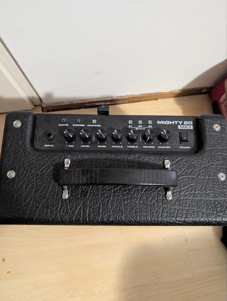 Elektrische gitaar met NUX Mighty 20 MKII versterker, Muziek en Instrumenten, Gebruikt, Minder dan 50 watt, Ophalen of Verzenden