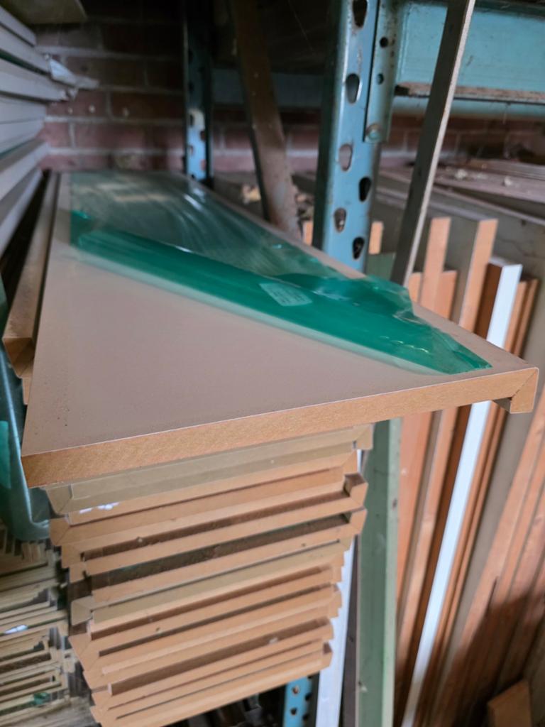 Vensterbank 30 x 120 cm - Nieuw, Doe-het-zelf en Verbouw, Hout en Planken, 25 tot 50 mm, Overige typen, Nieuw, Ophalen of Verzenden