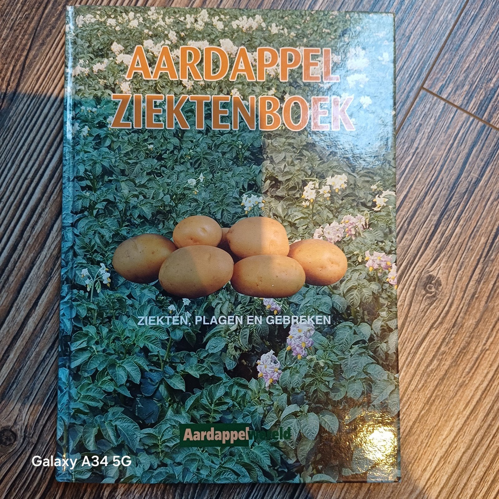 Aardappel Ziektenboek: Ziekten, Plagen en Gebreken, Ophalen of Verzenden, Zo goed als nieuw, Overige onderwerpen, Onbekend