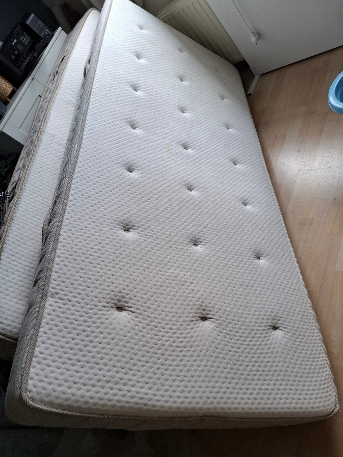 Ikea Hesseng matras 90 x 200 cm, Huis en Inrichting, Slaapkamer | Matrassen en Bedbodems, Ophalen, Gebruikt, 90 cm, Eenpersoons