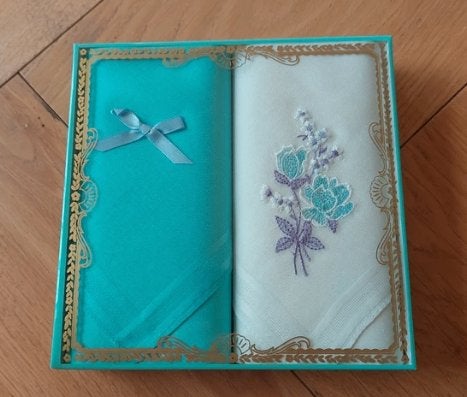 Vintage zakdoek cadeau setje - nieuw in originele verpakking, Ophalen of Verzenden, Overige typen