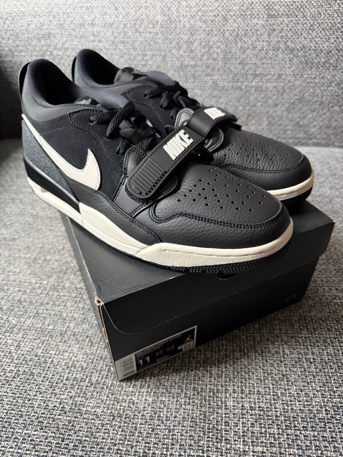 Nike Air Jordan Legacy 312 Low - Maat 45 - Nieuw, Zwart, Nieuw, Ophalen of Verzenden, Sneakers of Gympen