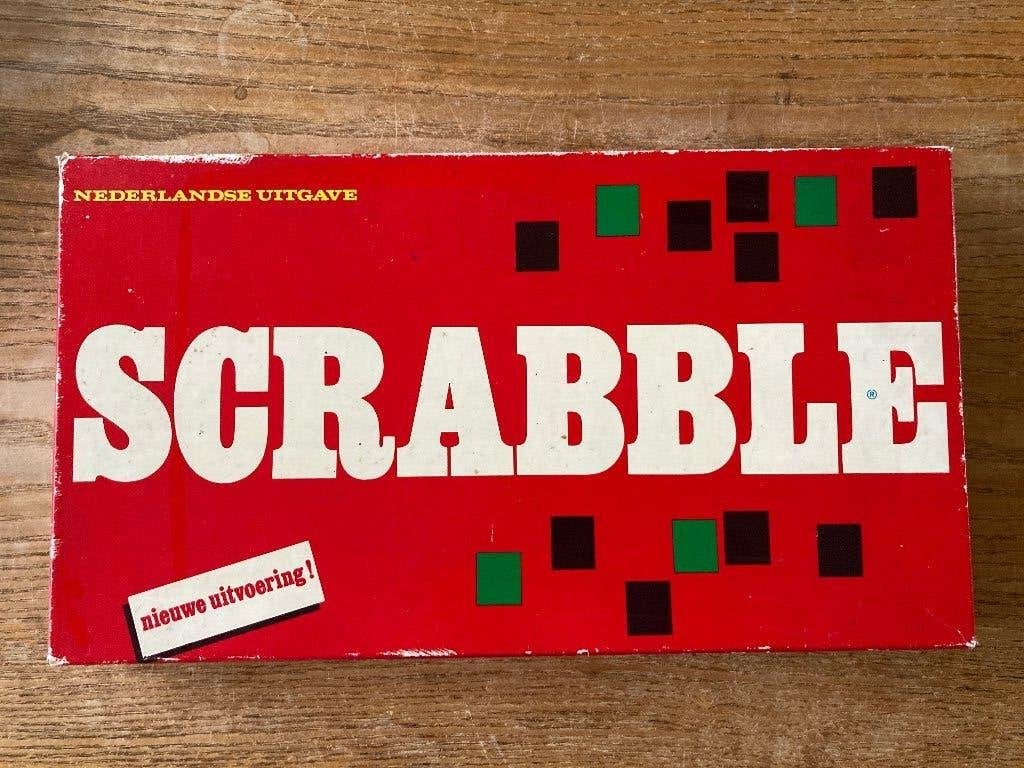 Vintage scrabble, Hobby en Vrije tijd, Gezelschapsspellen | Bordspellen, Een of twee spelers, Ophalen of Verzenden, Gebruikt