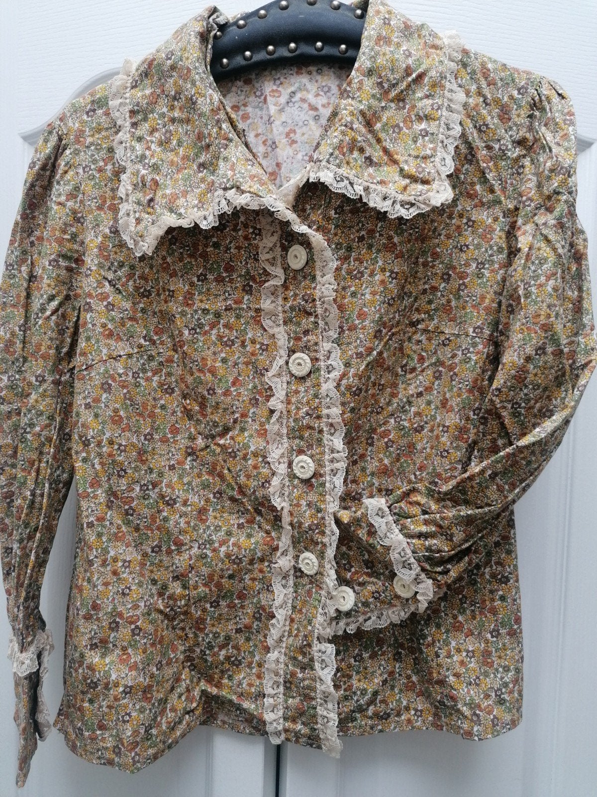 retro blousje blouse bloemetjes kant halloween carnaval 36/8, Ophalen of Verzenden, Zo goed als nieuw, Maat 36 (S), Carnaval