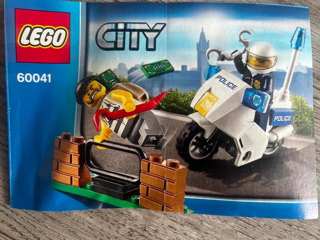 Lego Motorachtervolging 60041, Ophalen of Verzenden, Zo goed als nieuw