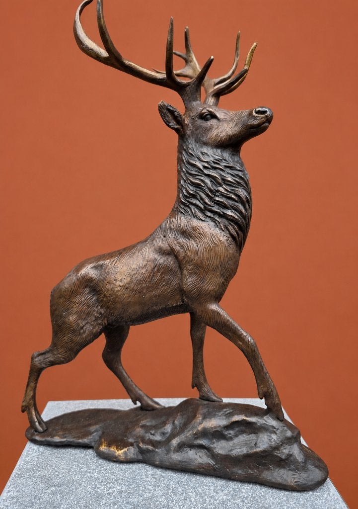 bronzen beeld / HERT/ 36 cm hoog / EDELHERT, Ophalen of Verzenden, Hert, Beeldje of Figuurtje