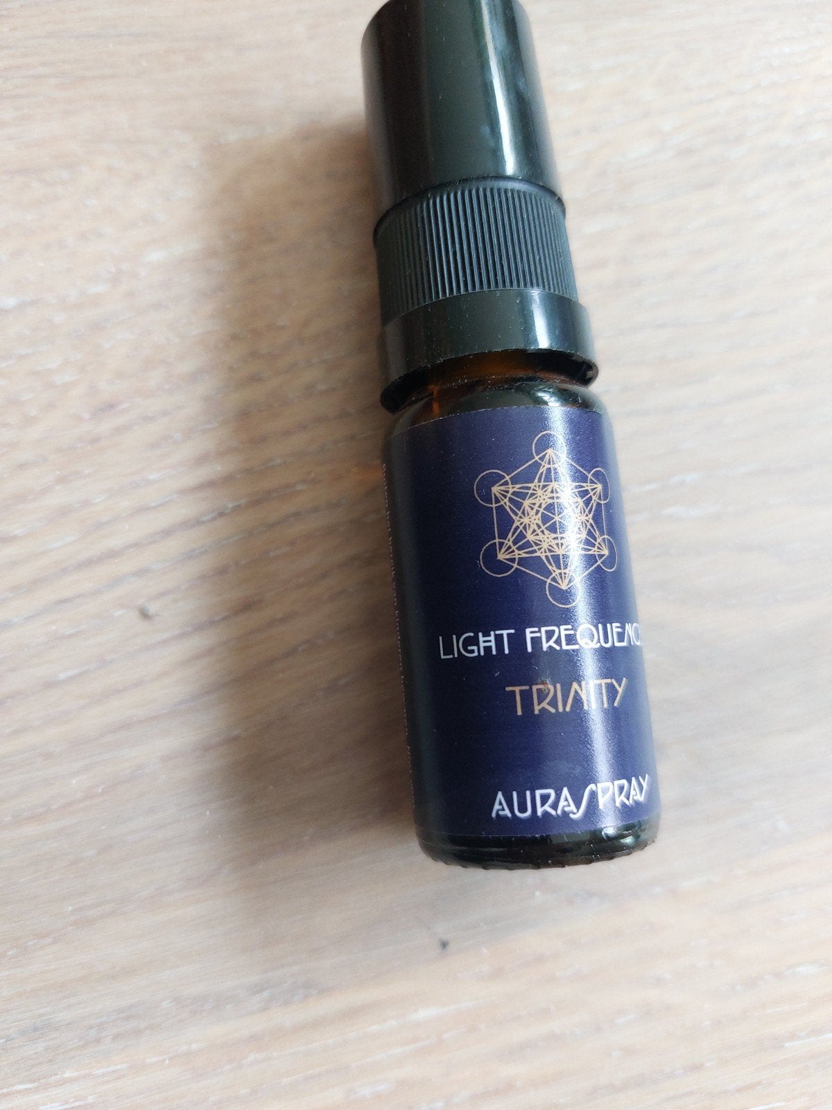 Light Frequency Trinity Aura Spray 10ml, Sieraden, Tassen en Uiterlijk, Ophalen of Verzenden, Nieuw, Overige typen