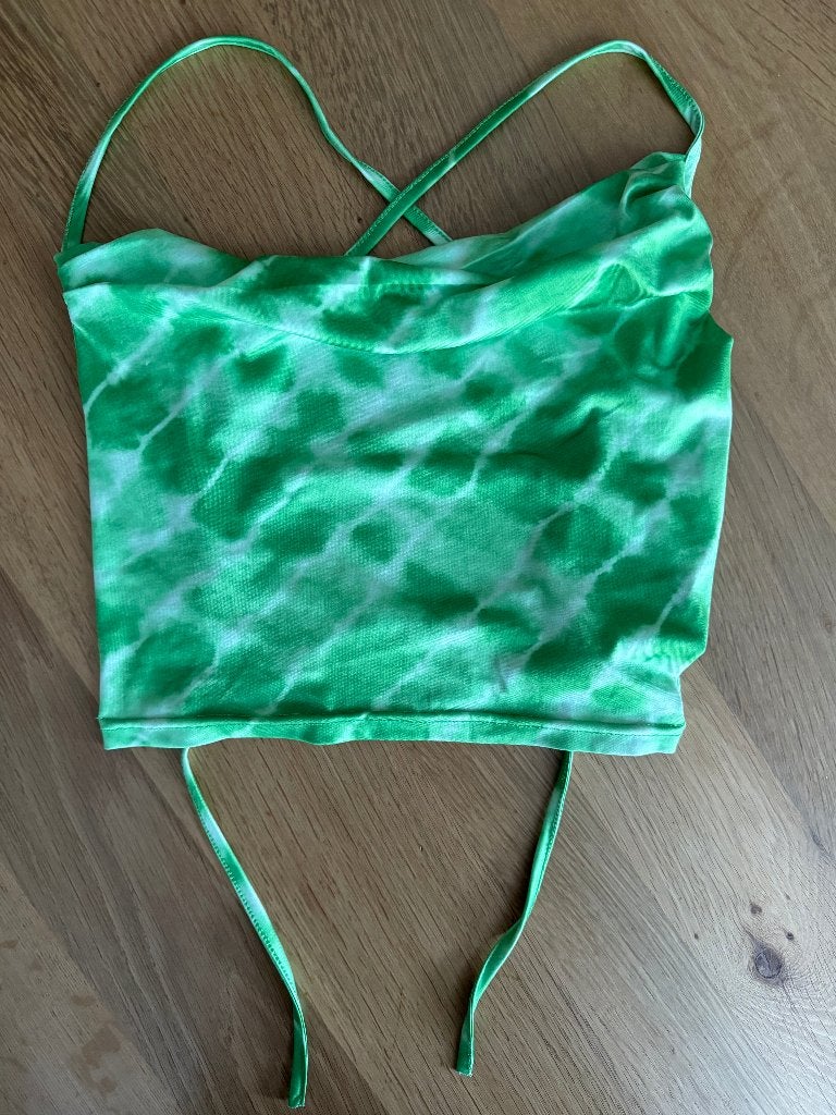 groen topje met open rug maat XS, Ophalen of Verzenden, Zo goed als nieuw, Zonder mouw, Maat 34 (XS) of kleiner