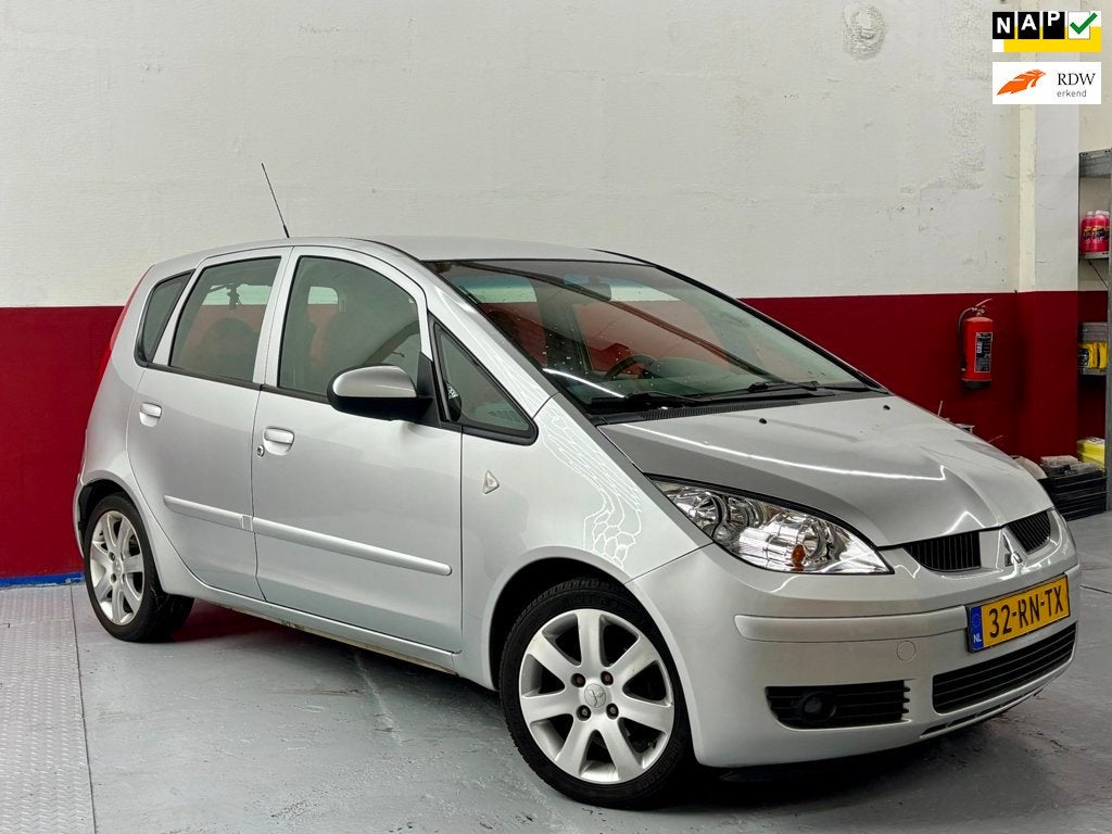 Mitsubishi Colt 1.5 Instyle - Automaat - Airco - Cruise Cont, 970 kg, Stof, 4 cilinders, Colt