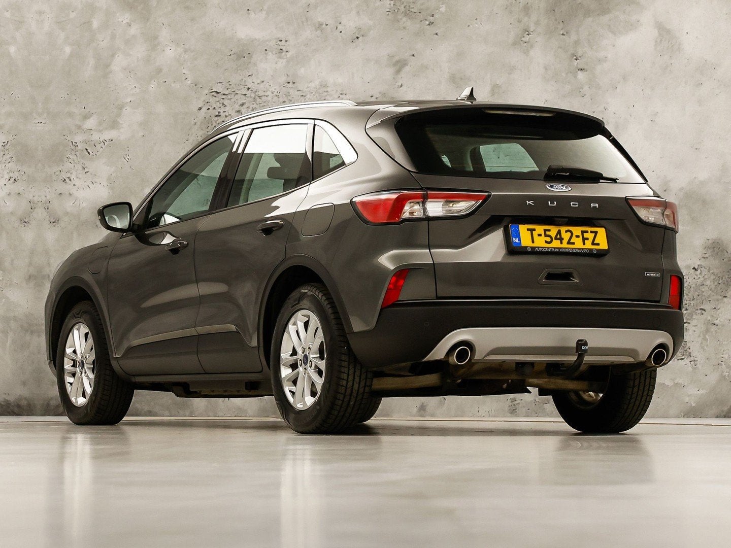 Ford Kuga 2.5 PHEV Titanium X 225Pk Automaat (SOH 87,6%, VIR, Auto's, Ford, 12 maanden, Gebruikt, 4 cilinders, Leder en Stof