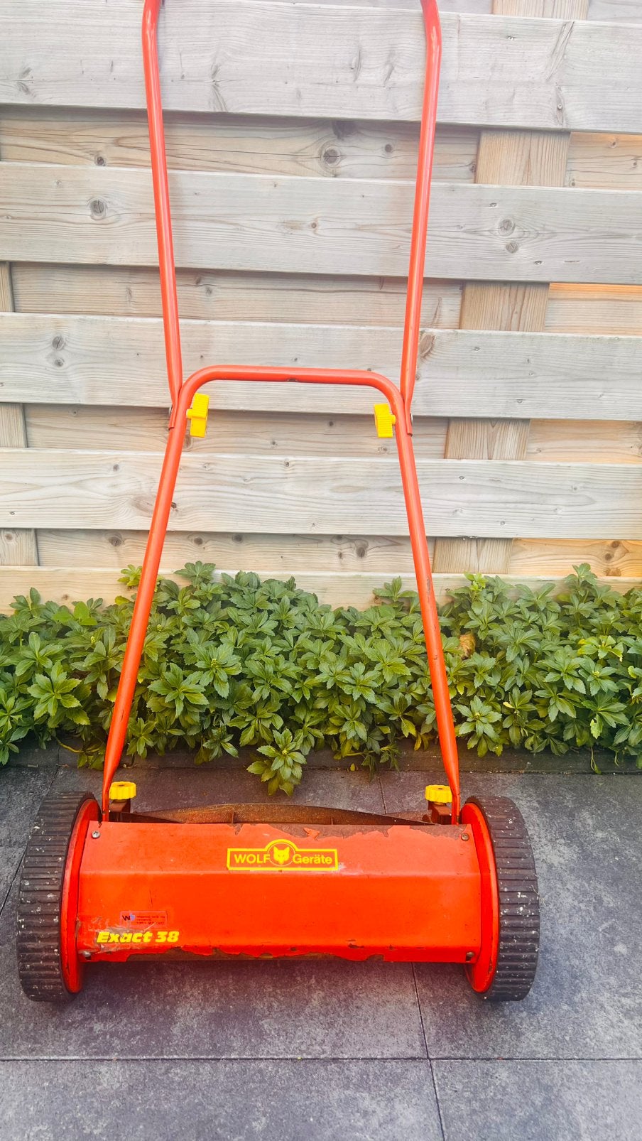 Grasmaaier WOLF, Tuin en Terras, Ophalen, Gebruikt, Handgrasmaaier, 30 t/m 39 cm