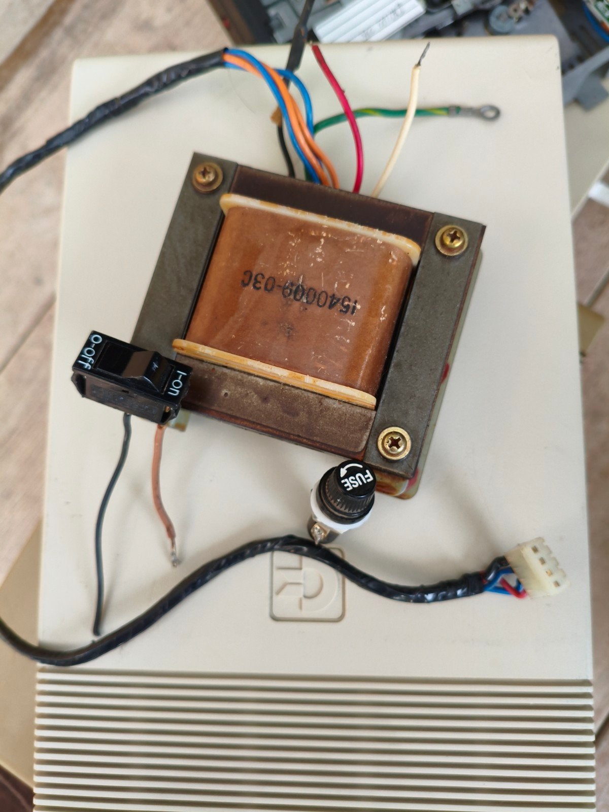 Trafo uit Commodore 1541 drive, 10 en 15 V AC., Computers en Software, Ophalen of Verzenden