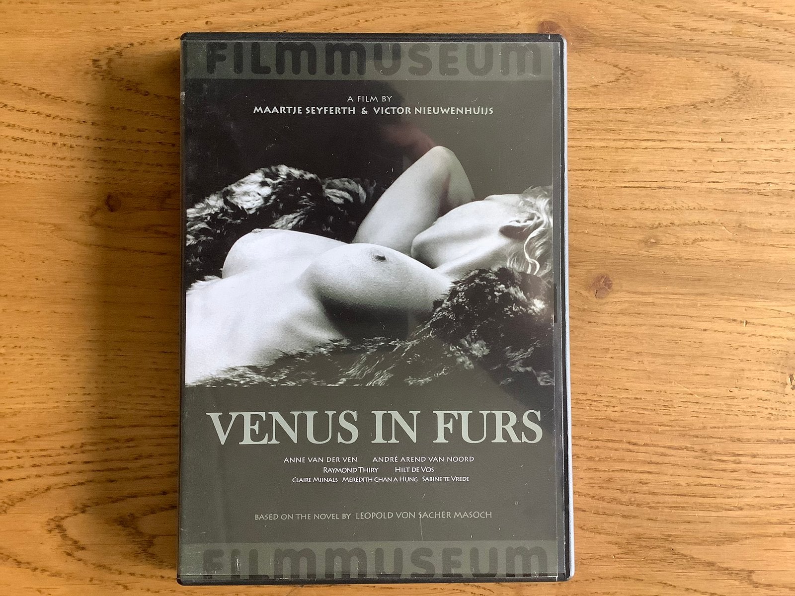 4). Venus in Furs, Anne van der Ven, André van Noord, SM.., Alle leeftijden, Ophalen of Verzenden, Zo goed als nieuw