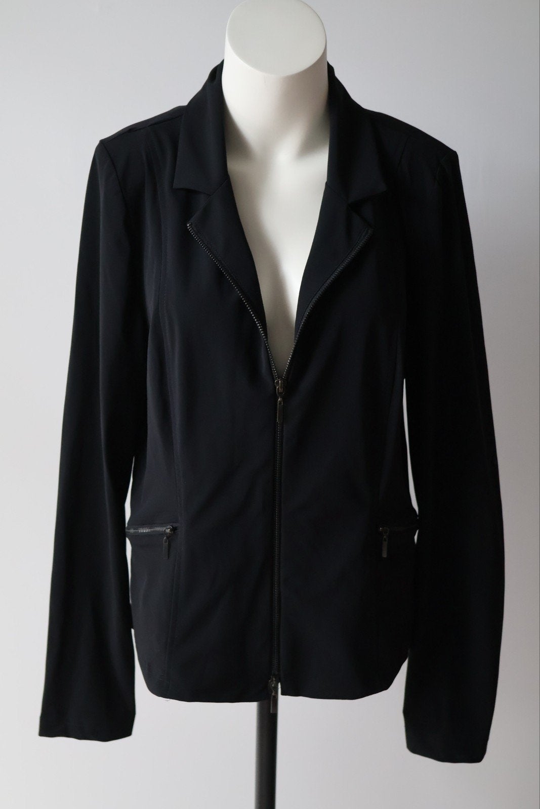 Helena Hart travelstof blazer jasje zwart maat 40 / L, Helena Hart.nl, Zo goed als nieuw, Jasje, Helena Hart