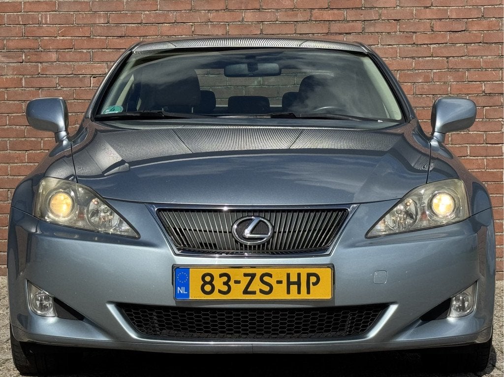 Lexus IS 250 BUSINESS | NL-AUTO! | DEALER OH! | LEDER!, Automaat, Achterwielaandrijving, Gebruikt, 1535 kg