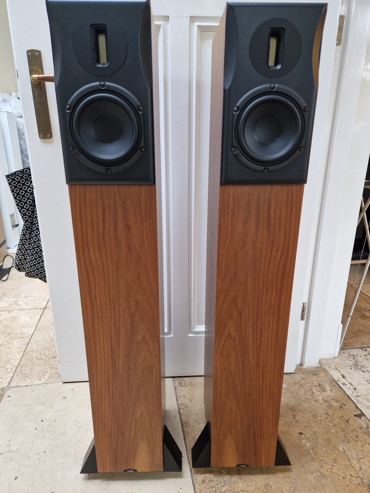 Neat Acoustics Ekstra  - American Walnut, Vloerstaande luidspreker, Ophalen of Verzenden, Zo goed als nieuw, 150 watt of meer