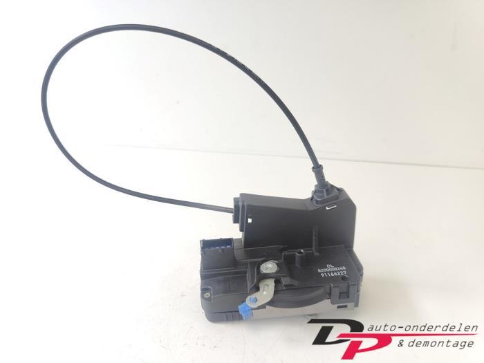 Deurslot Mechaniek 2Deurs rechts van een Opel Vivaro, Gebruikt, -, -, Opel