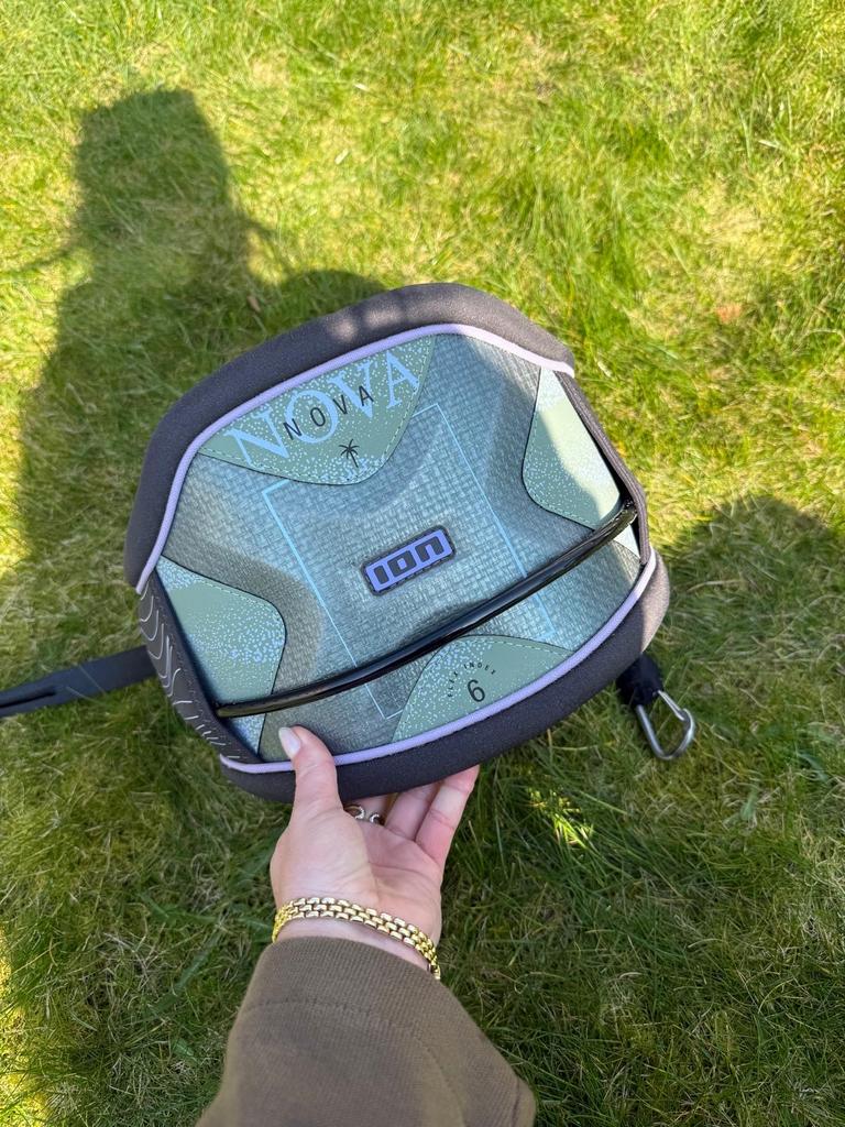 ION Trapeze Nova 6 - Maat XS - Gebruikt maar in goede staat, Watersport en Boten, Kitesurfen, Gebruikt, Trapeze, Geen board, Ophalen of Verzenden